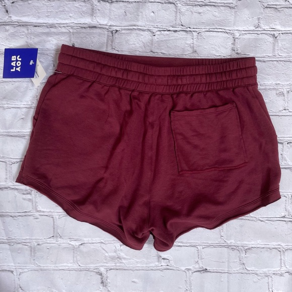 Short - Picture 2 of 4